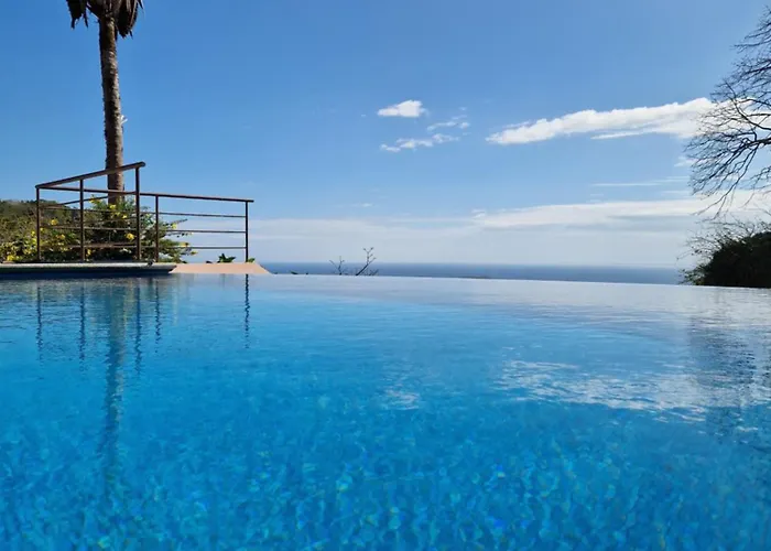 Bed and breakfast Vista Mar Y Monos